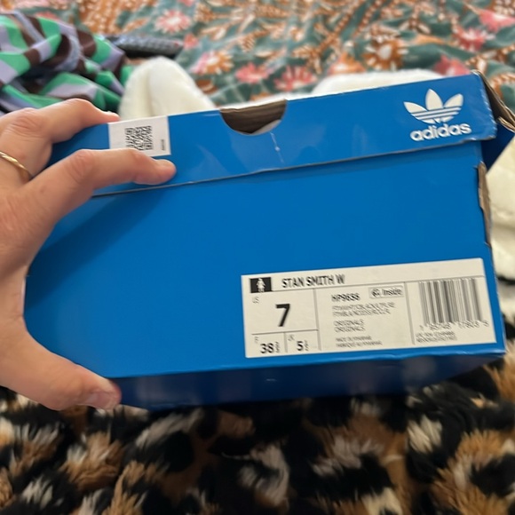 NWT Stan Smith Adidas hello kitty - Picture 6 of 6